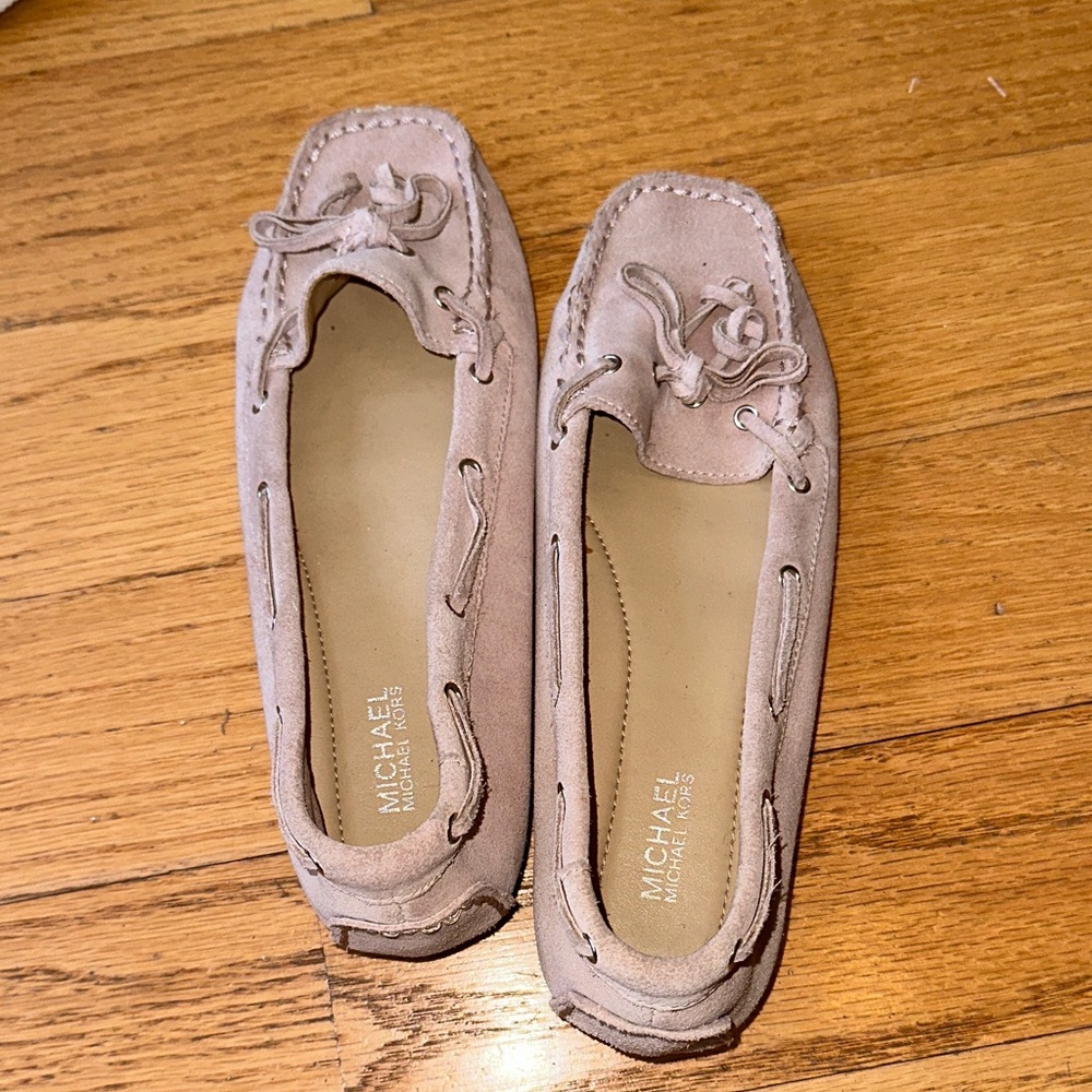 Michael Kors Women's Beige Moccasins